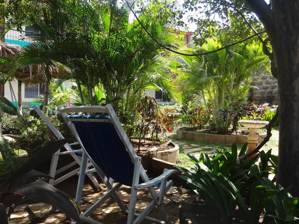 Harvest House Nicaragua Hotell León Eksteriør bilde
