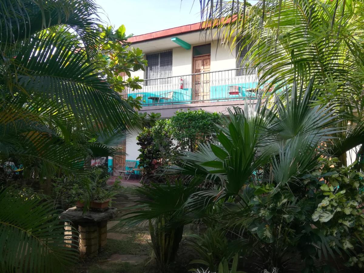 Harvest House Nicaragua Hotell León Eksteriør bilde